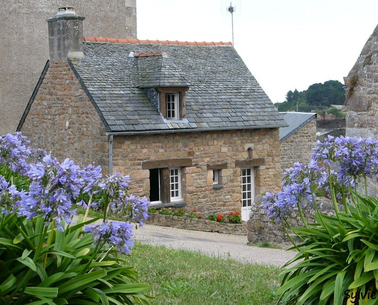 FACADE-BREHAT-BRETAGNE1