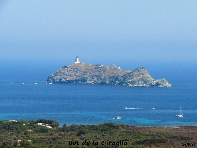 ILOT-DE-LA-GIRAGLIA