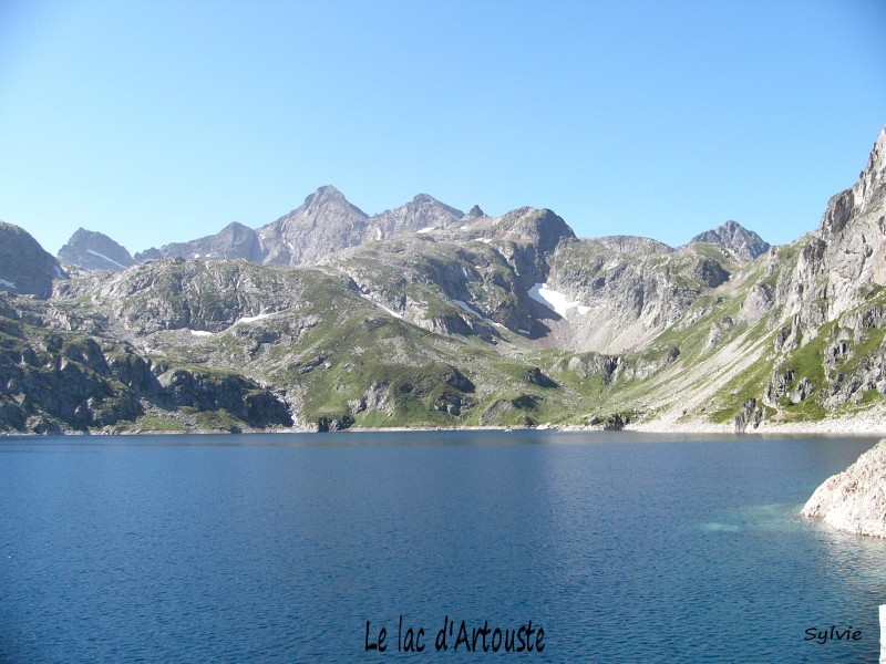 LE LAC DARTOUSTE