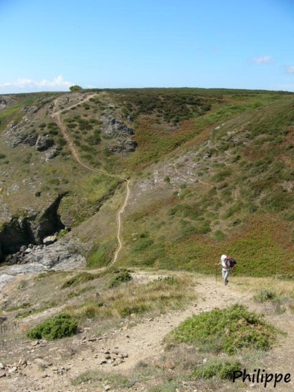 Sentier-du-littoral-belle-ile-en-mer