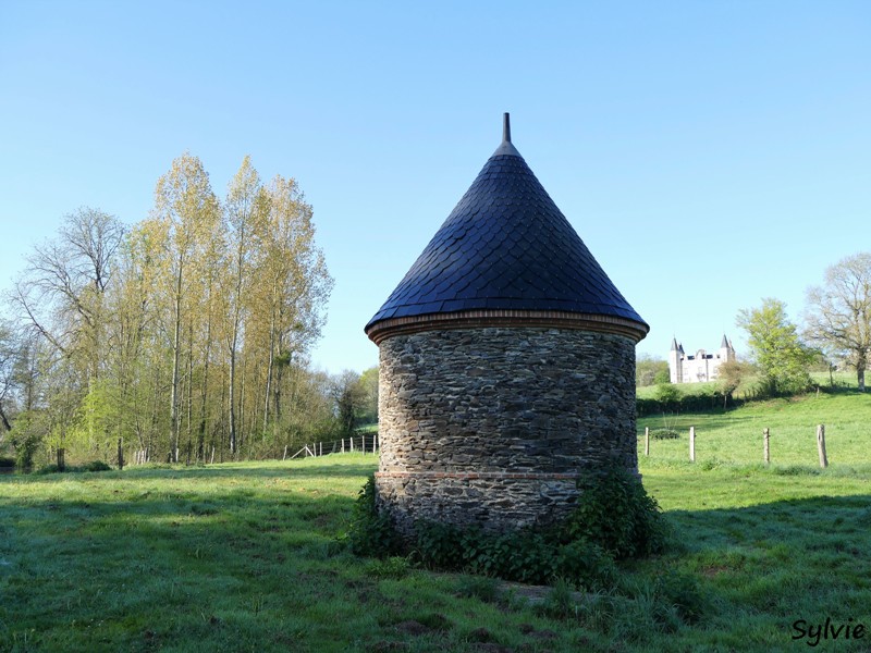 abbaye bellefontaine chemin des canons1