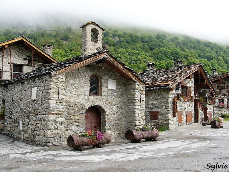 bonneval sur arc1