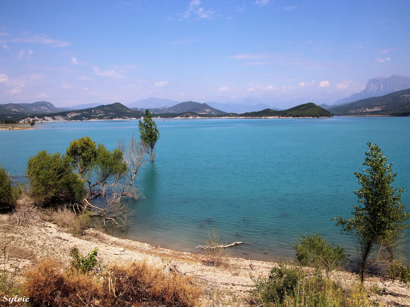 lac de mediano gorge el entremon11