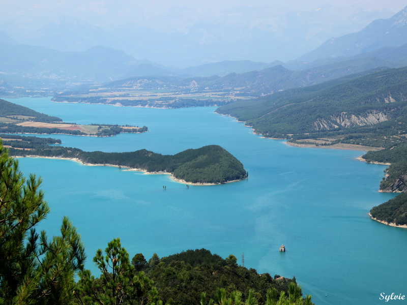 lac de mediano gorge el entremon17