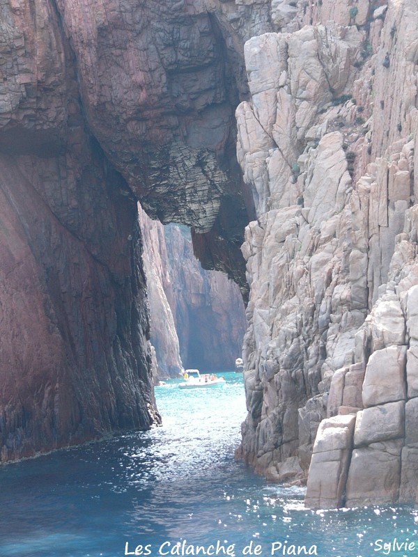 les-calanche-par-la-mer2