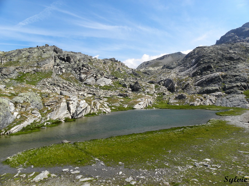 refuge et lac de la blanche lac blanchet inferieur13