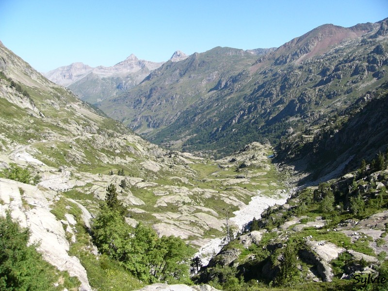 vue-depuis-lac-dartouste